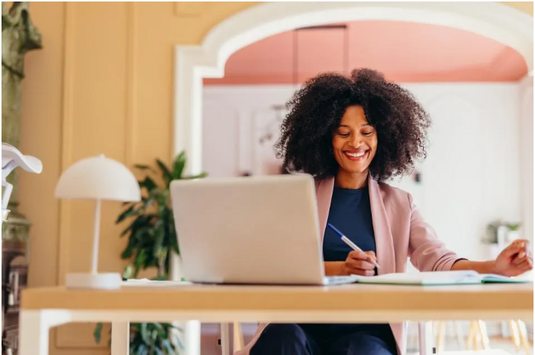 10 Best Entry-Level Remote Jobs Paying $20+/Hr in 2025