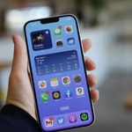 China Reportedly Bars Some Government Officials From Using iPhones