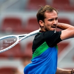 Medvedev Through At China Open