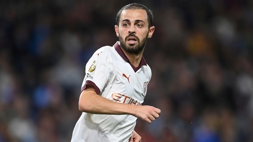 Silva Signs New Manchester City Deal