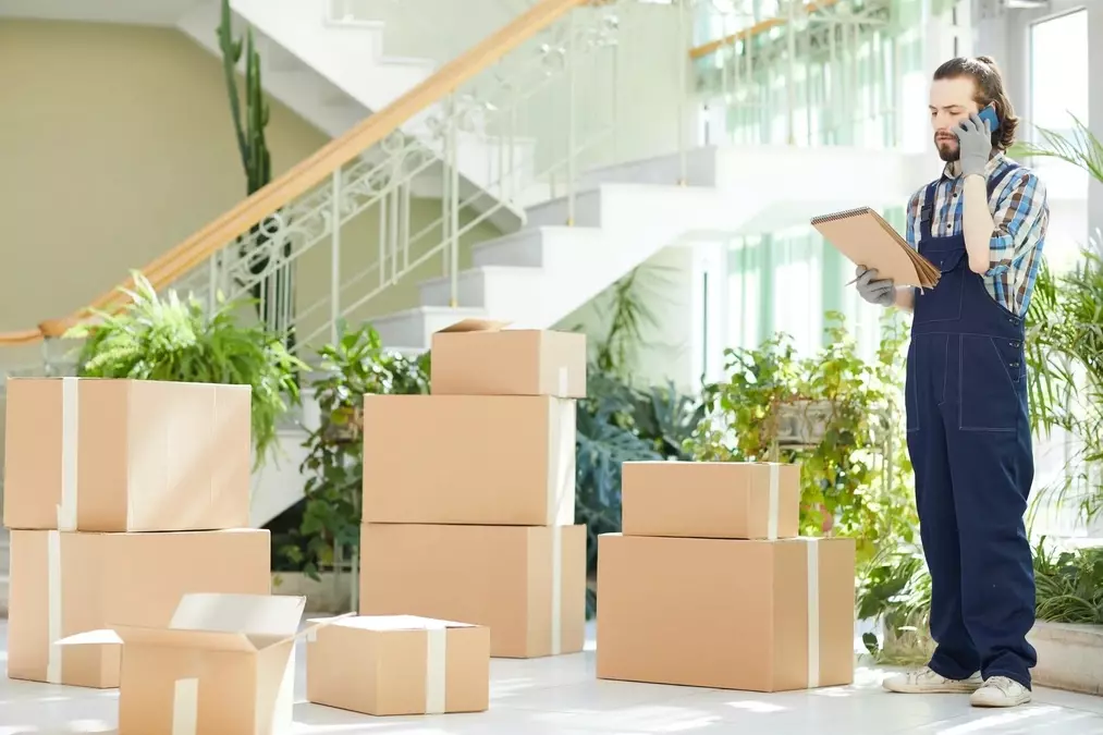 How Cross-Country Moving Companies Plan Multi-State Routes and What It Means for Your Delivery Timeline?