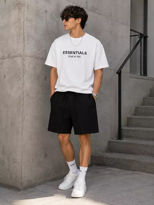 Our Guide to Choosing Essentials That Elevate Your Daily Style