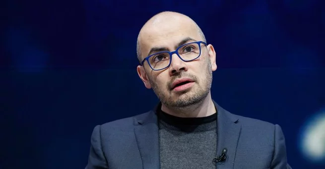 AI Labs Wage Reputational War at Davos