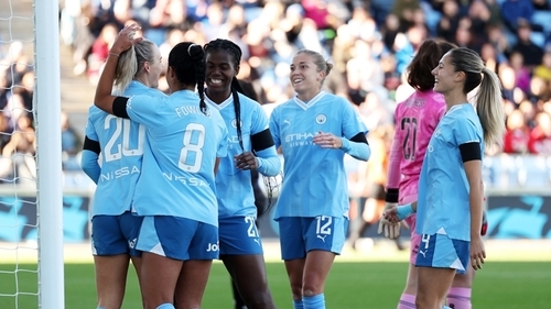 Energetic Everton Down Liverpool, Man City go Top Of WSL8