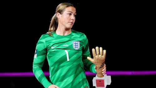OEngland's Earps Questions Nike Over Goalkeeper Shirt Statement