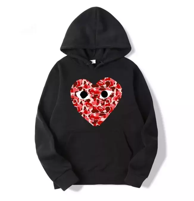 Latest Comme des Garçons United States Apparel Trends