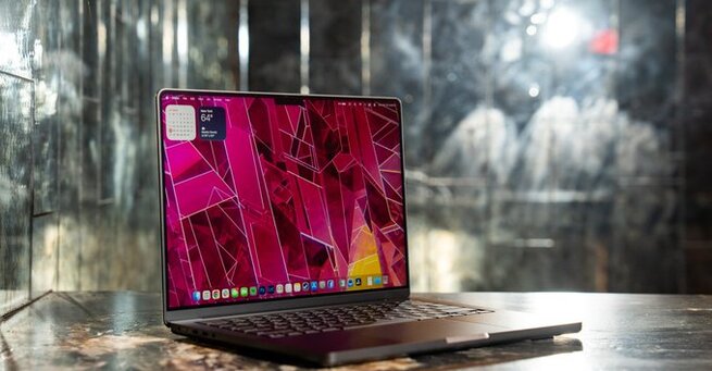Black Friday Laptop Deals: Save $400+