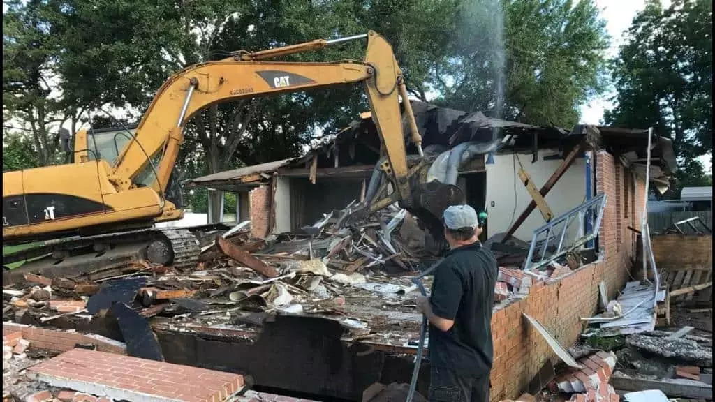 What Do DFW Demolition Services Include? A Complete Breakdown