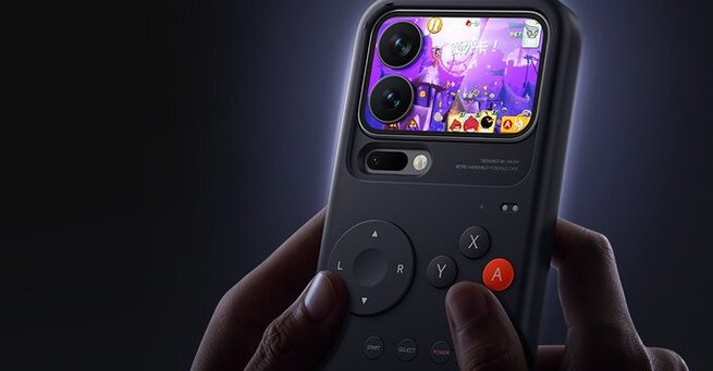 Xiaomi’s Retro Handheld Phone Case Mixes Fun And Frustration