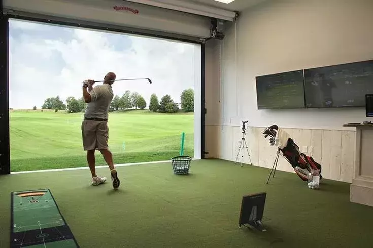 Choosing the Right Golf Simulator Solution for Dubai Properties