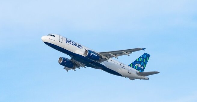 Amazon Project Kuiper Airline Deal Brings Wi-Fi In 2027