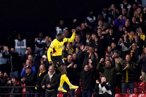 Five-Goal Thriller Fires Watford Into Playoff Places