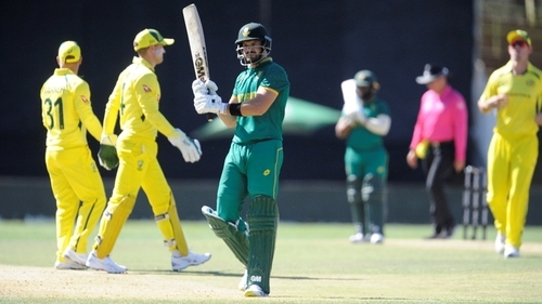 Australia Bowl First In 4th ODI vs Proteas