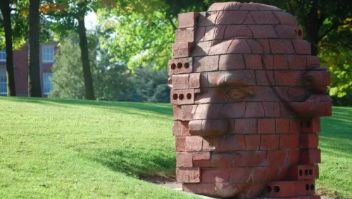 Deputy Council Leader Resigns Over Statue Blunder