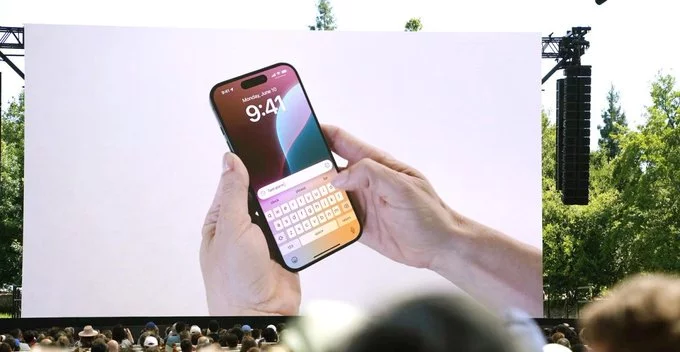 Here Comes the New Siri: What to Expect from Apple’s AI-Powered Assistant
