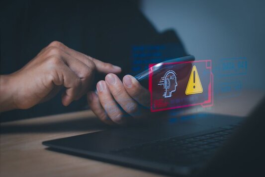 DoubleTrouble banking trojan now spreading via Discord