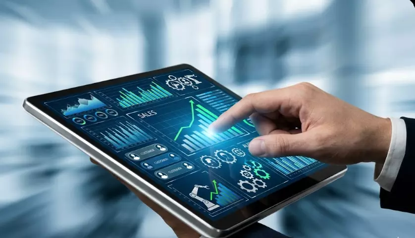 Best AI-Powered CRM for Small Businesses to Improve Workflows
