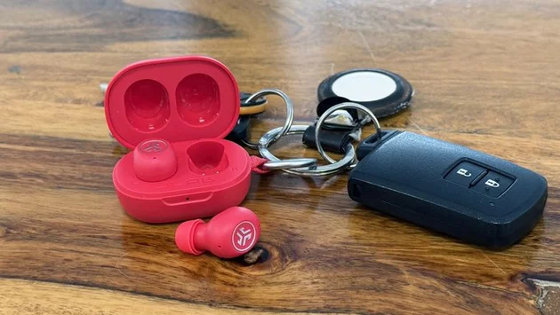 JLab JBuds Mini ANC: Tiny Noise-Cancelling Earbuds Pack a Big Punch