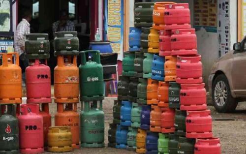Five People Arrested For Selling Gas Illegally In Nairobi And Kiambu Counties