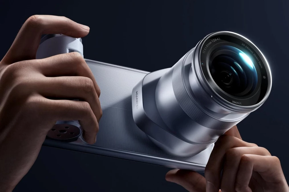 Huawei's Add-On Camera for Mate 90 Pro Max Has Its Own Sensor