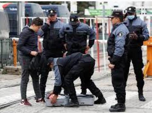 Tunisian Police Detain Prominent Politicians And Businessman