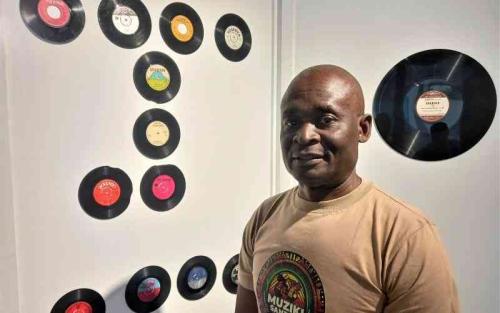 Grandpa Tech: Down Memory Lane With Winyl Records