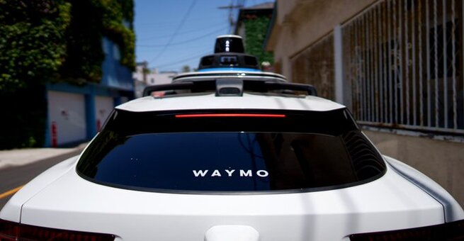 Waymo Expands Austin Robotaxi Service Area to Outpace Tesla