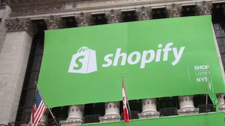 AI Search Boost: How Shopify Is Winning with Artificial Intelligence