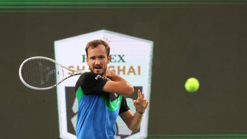 Defending Champion Medvedev Makes strong Shanghai Masters Start