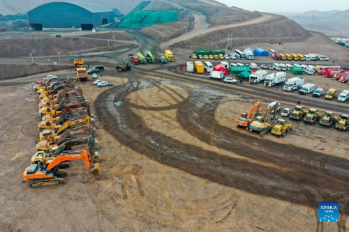 Landslide Disrupts Rescue After China Coal Mine Collapse