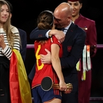 Spain PM Says Football Boss Apology Over Kiss 'Insufficient'