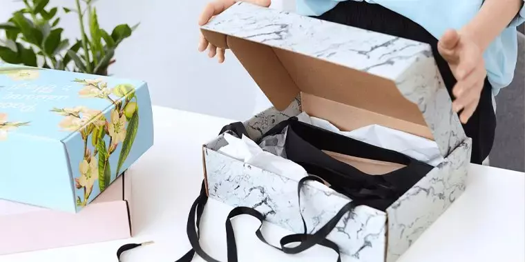 Premium Apparel Packaging Solutions