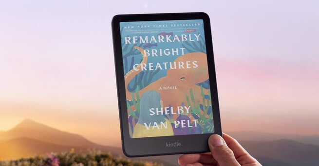 Amazon’s New Colorsoft Kindle Offers a Cheaper Alternative