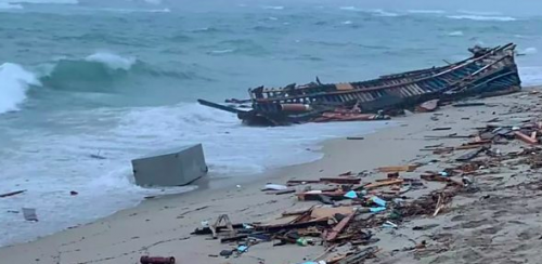 Dozens Of Migrants Killed In Shipwreck Off Italy
