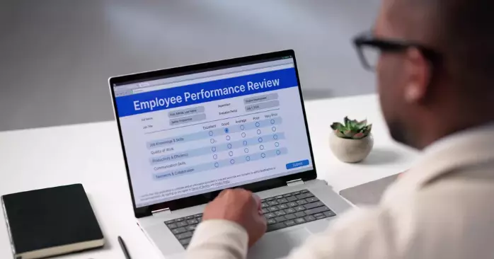Performance Reviews Are Changing: How AI Fluency Is Becoming a Key Metric