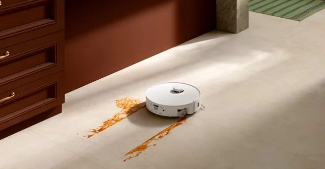 Roborock Qrevo Curv 2 Flow Rolls Out Roller Mop