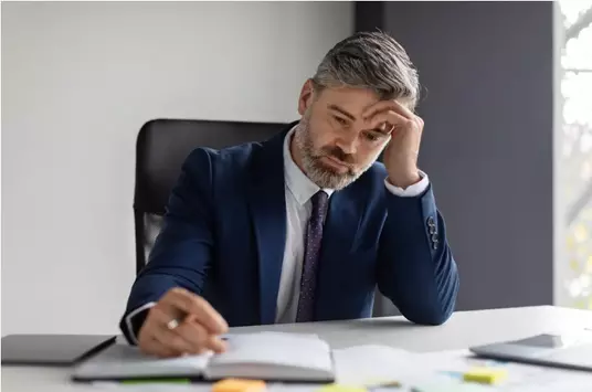 Are You Guilty Of Passive Leadership? How To Spot It And Fix It