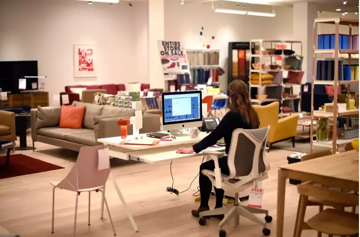 When Closed Spaces Open Doors: The Case For Women-Only Work Events