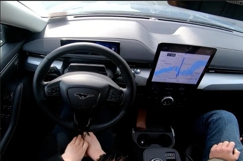 Ford Taps Apple Exec To Lead New Software Services Unit