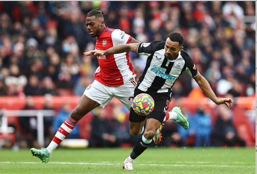 Forest Sign Tavares On Loan From Arsenal