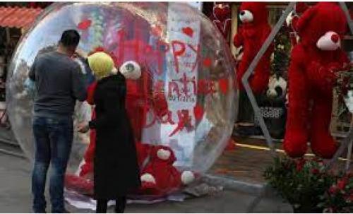 Valentine's Day: Flowers, Chocolates Or A Good Whipping?