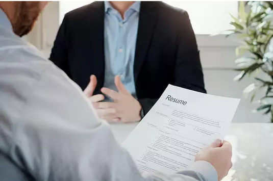 Jobs in UAE: AI-skilled employees earn more, but face tighter scrutiny from employers