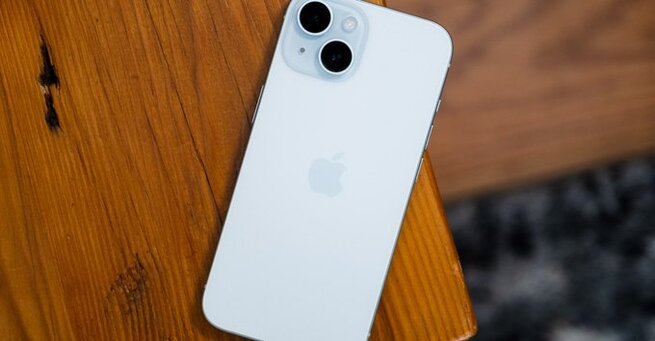 Trump Mobile iPhones: A Bad Deal