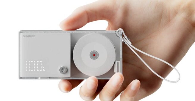 Sharge's Retractable Charger with Battery