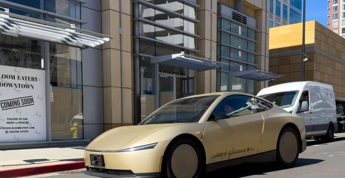 Two-Seater Robotaxi: The Smart Future of Ride-Hailing