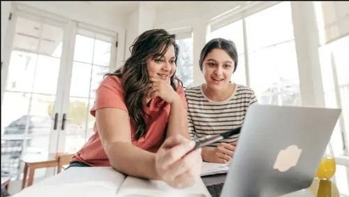 Most Parents Make This Money Mistake, And It’s Hurting Their Children’s Financial Independence