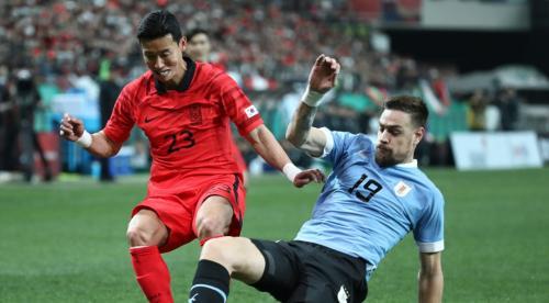 Coates, Vecino Power Uruguay To 2-1 Win POver S. Korea