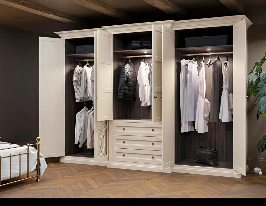 Why Fretwork Mirrored Wardrobe Doors Are the Ultimate Bedroom Statement Piece