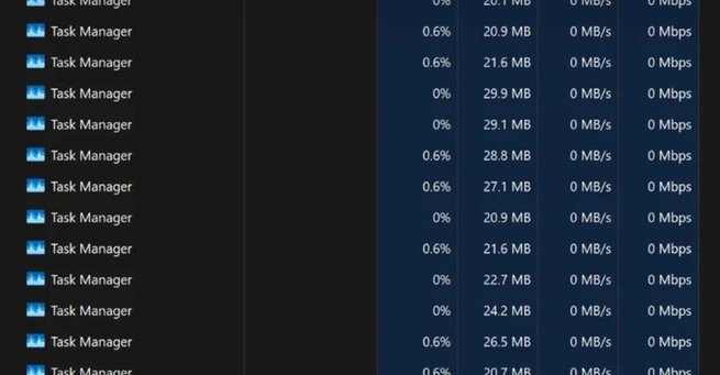 A Bizarre Windows 11 Bug Duplicates Task Manager