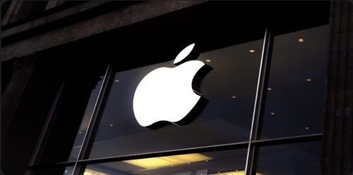Apple’s $3 Trillion Valuation At Risk As Its Revenue Drops For The Third Consecutive Quarter